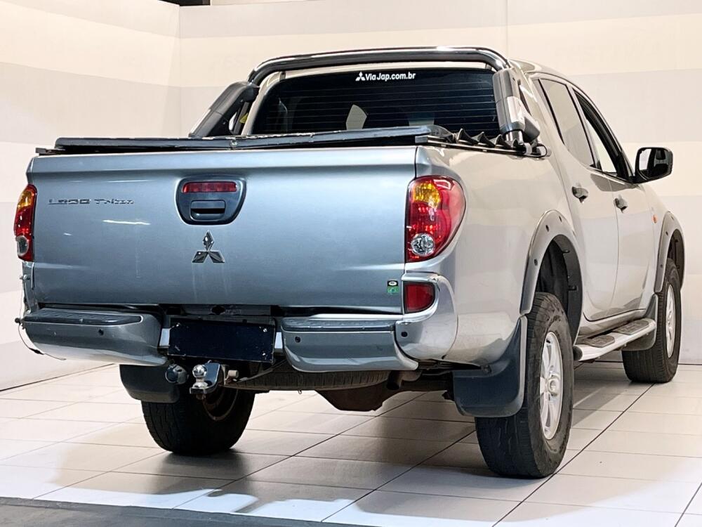Mitsubishi L200