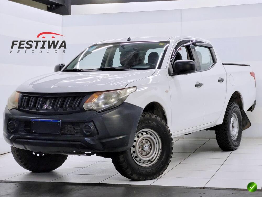 Mitsubishi L200 L200 TRITON SPORT GLX 2.4 CD DIESEL MEC. 2019