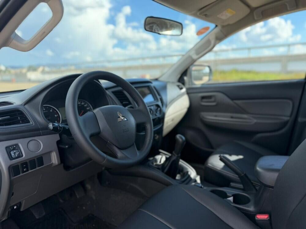 Mitsubishi L200