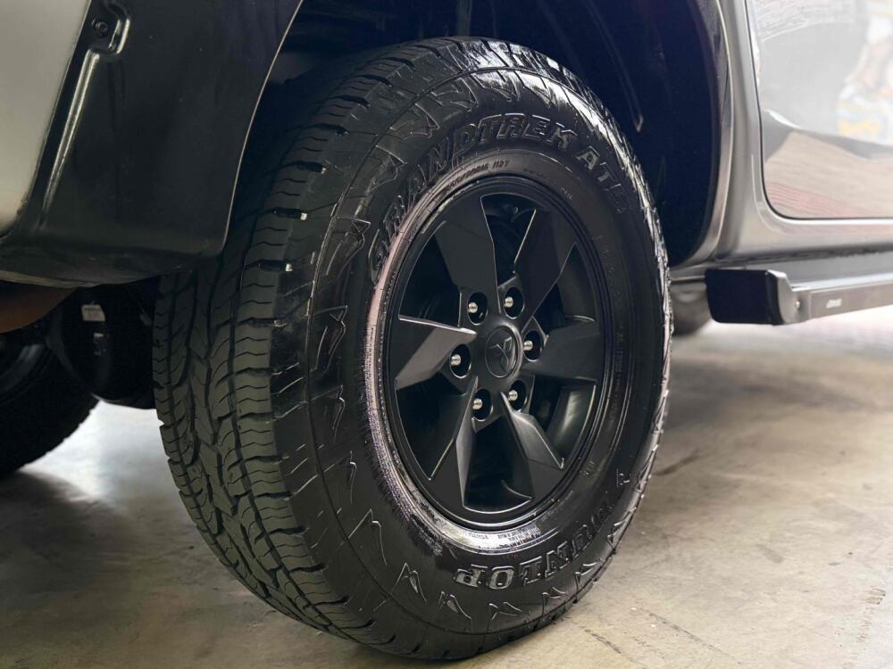 Mitsubishi L200