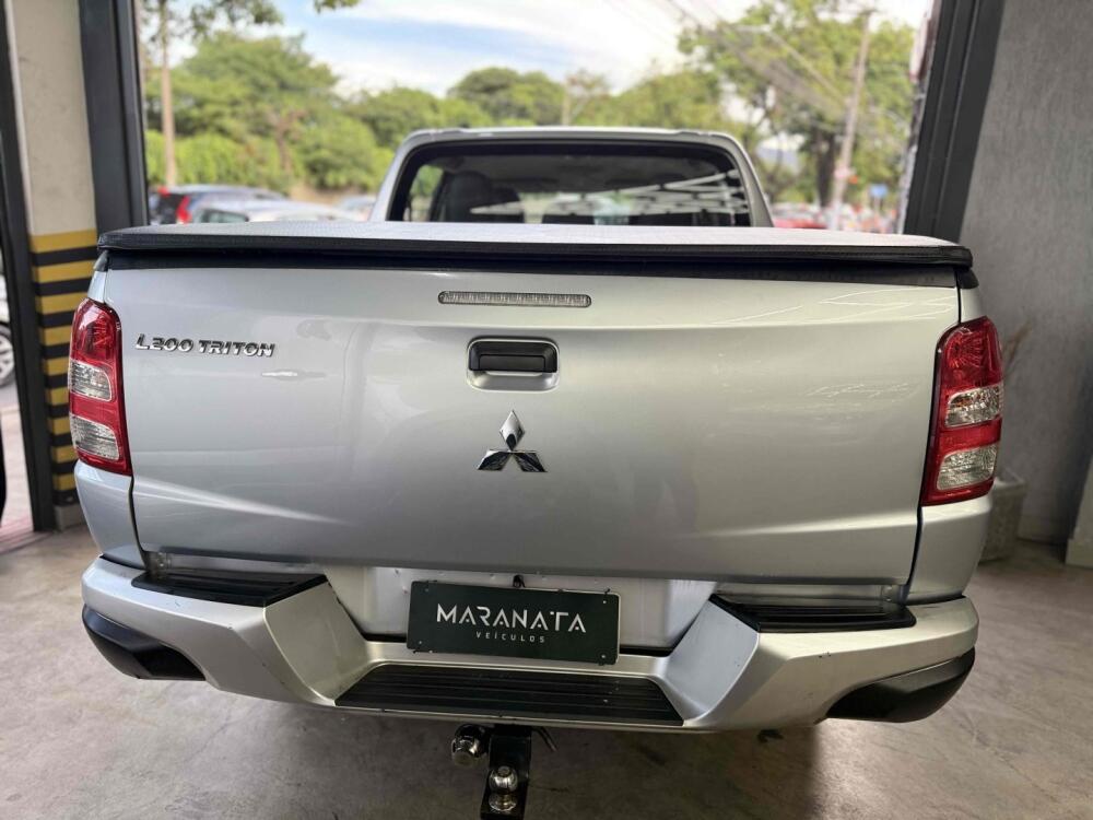 Mitsubishi L200