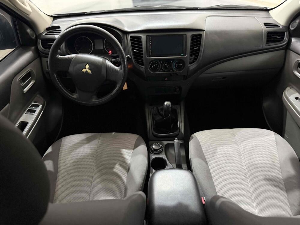 Mitsubishi L200