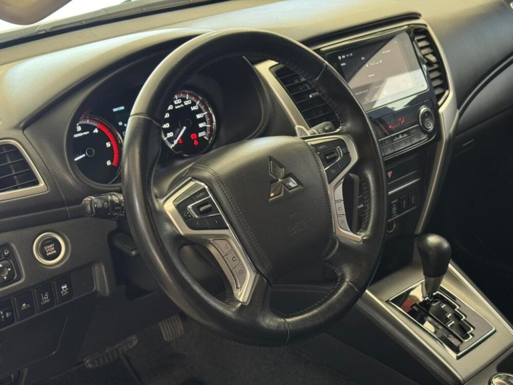 Mitsubishi L200