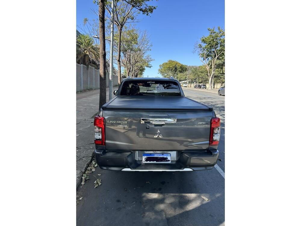 Mitsubishi L200