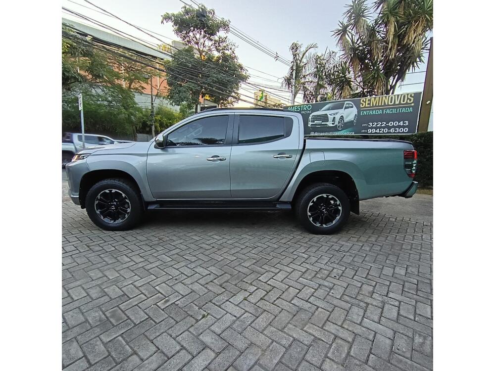 Mitsubishi L200