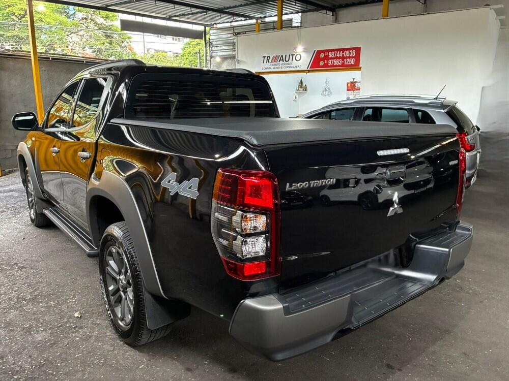 Mitsubishi L200