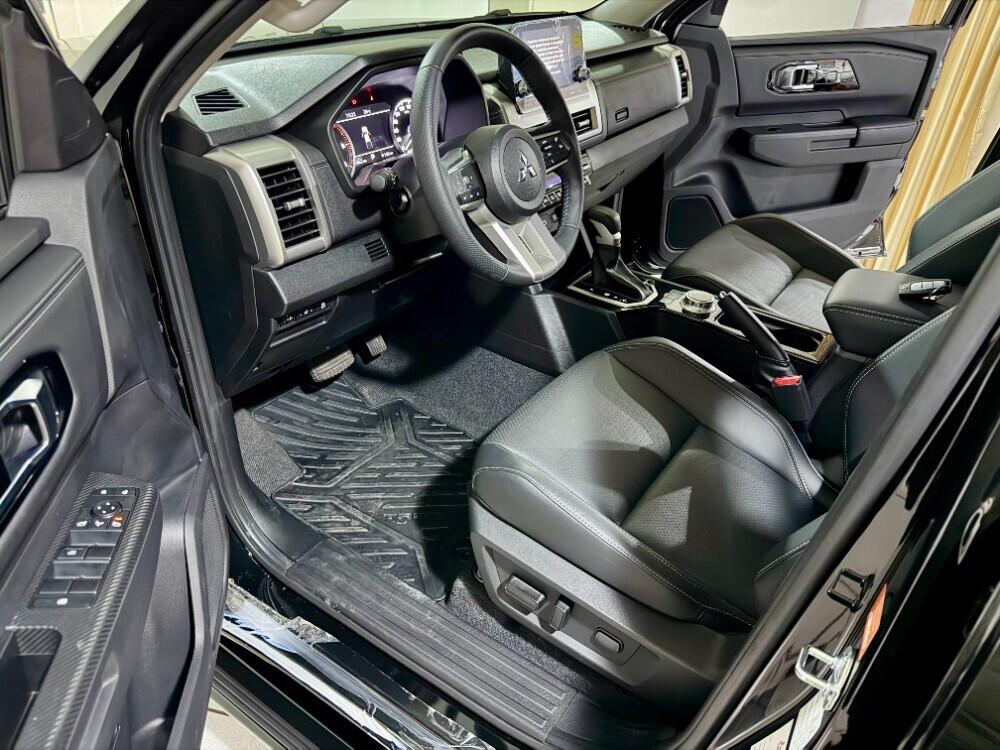 Mitsubishi L200