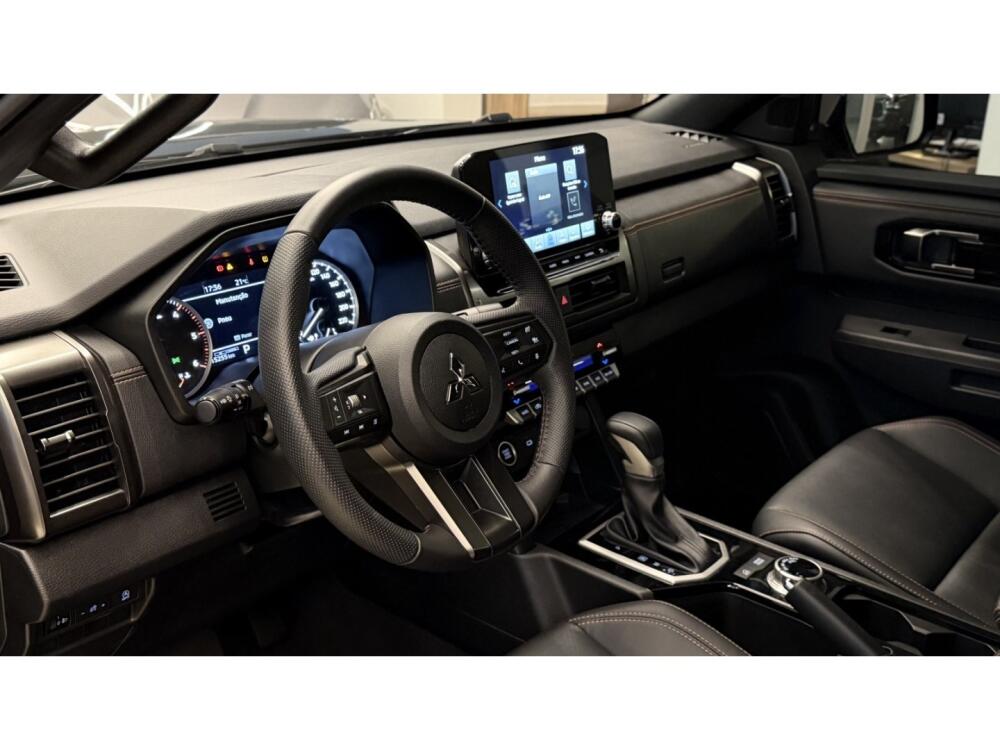 Mitsubishi L200
