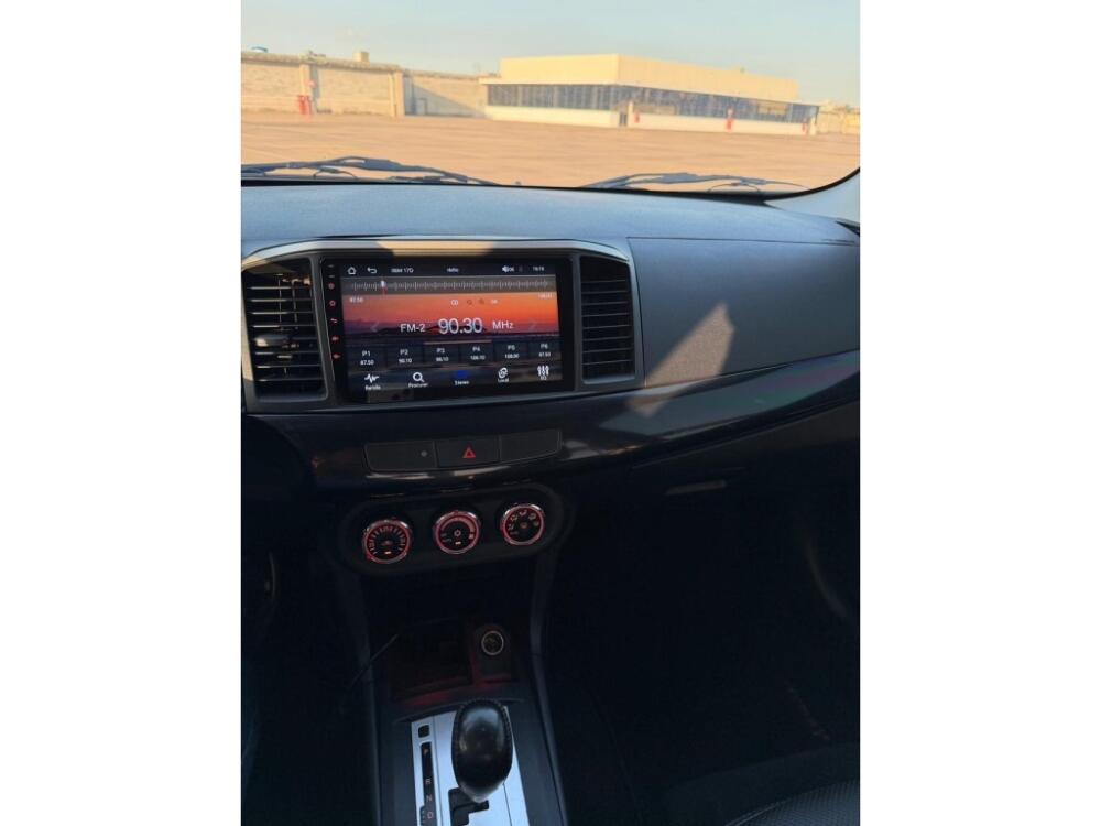 Mitsubishi Lancer