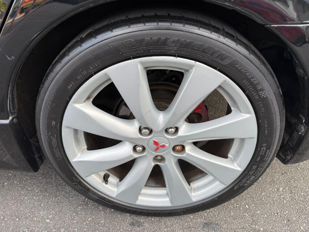 Mitsubishi Lancer