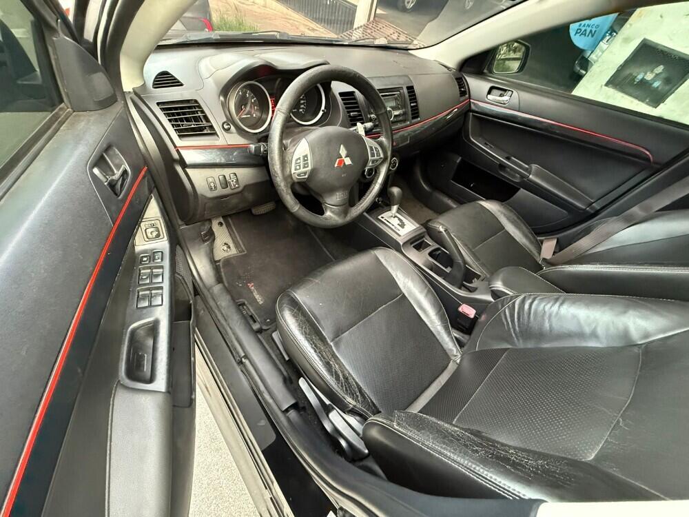 Mitsubishi Lancer
