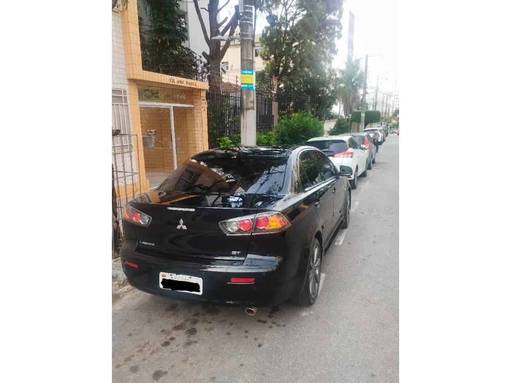 Mitsubishi Lancer