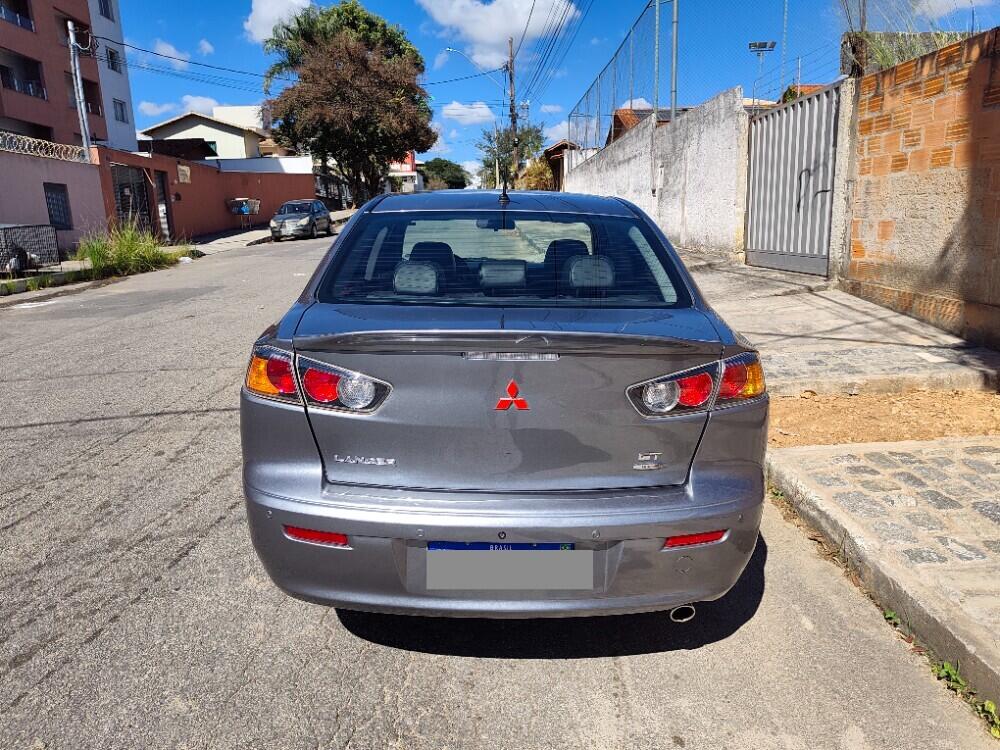 Mitsubishi Lancer
