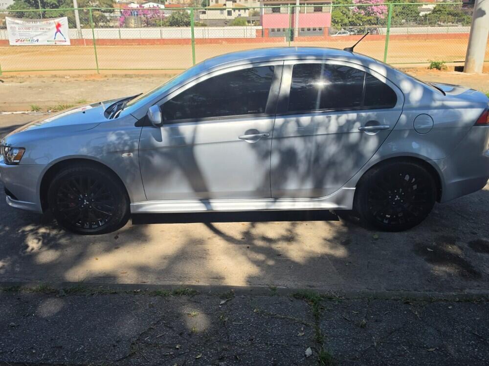 Mitsubishi Lancer