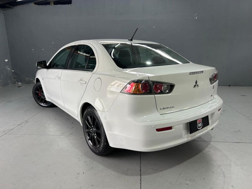 Mitsubishi Lancer