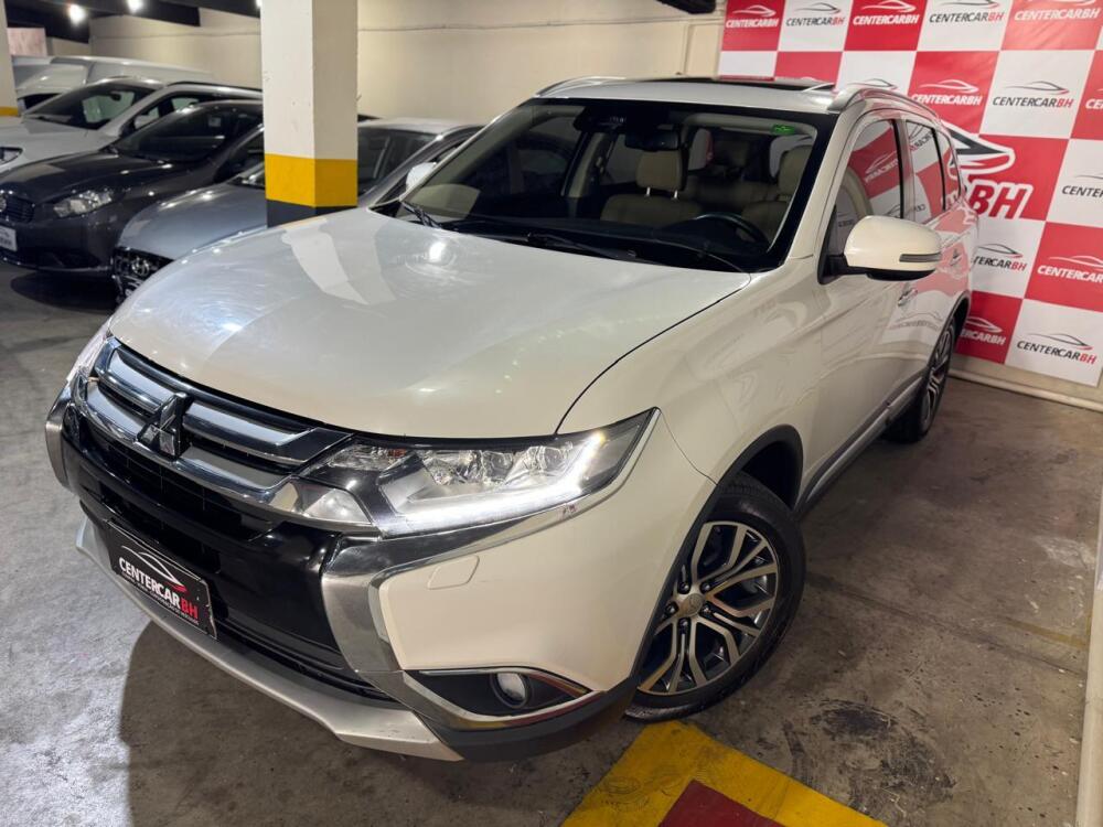 Mitsubishi Outlander 2.2 165CV DIESEL AUT. 2017