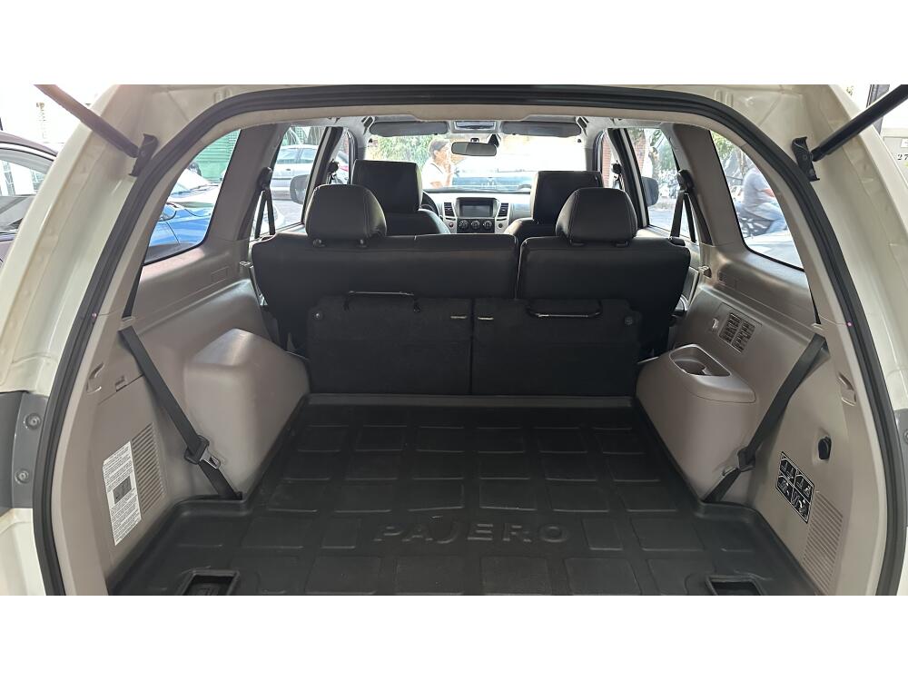 Mitsubishi Pajero Dakar
