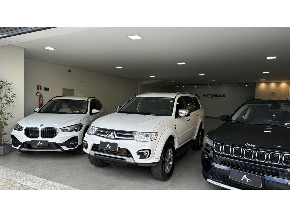 Mitsubishi Pajero Dakar