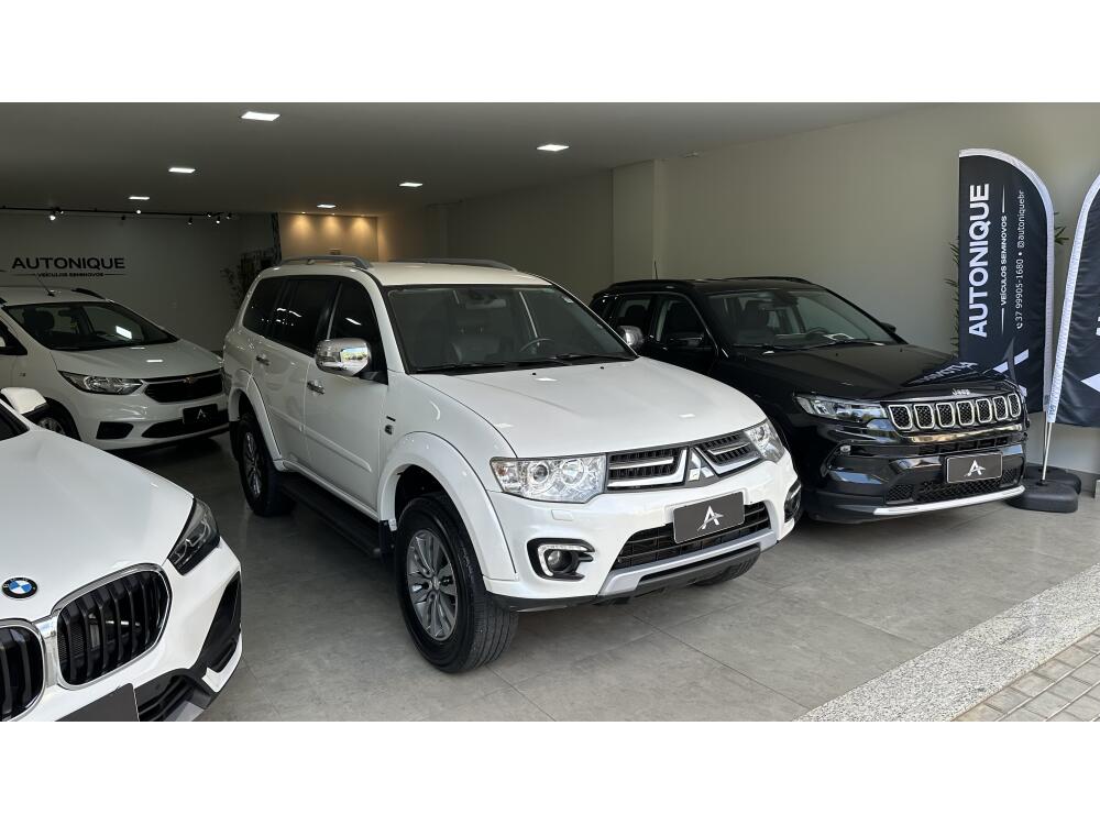 Mitsubishi Pajero Dakar