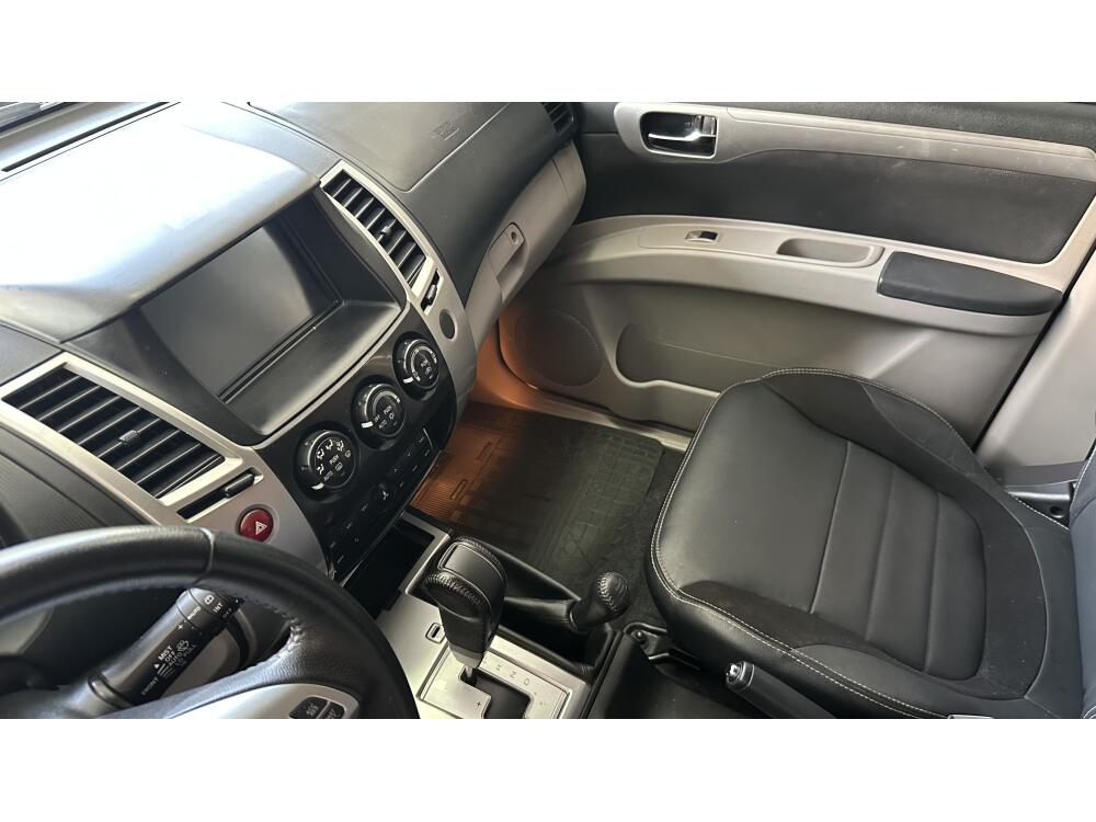 Mitsubishi Pajero Dakar