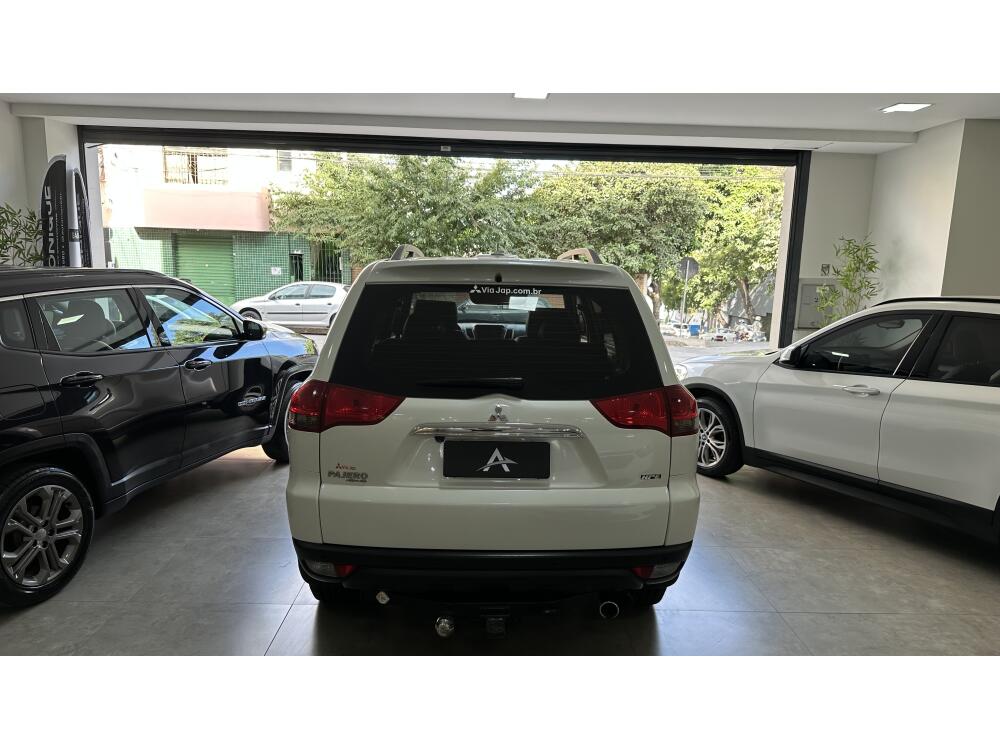 Mitsubishi Pajero Dakar