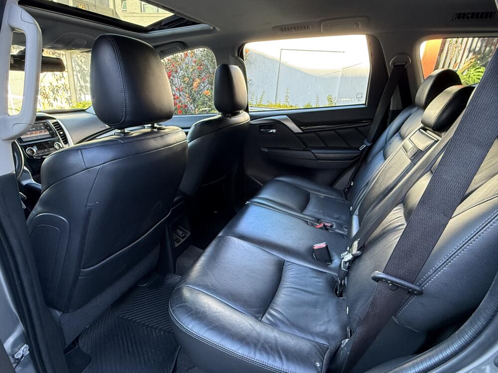 Mitsubishi Pajero Sport