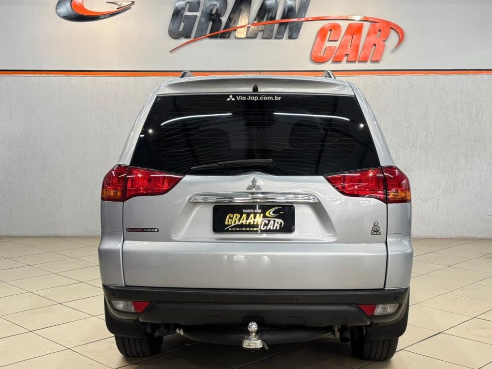 Mitsubishi Pajero Dakar