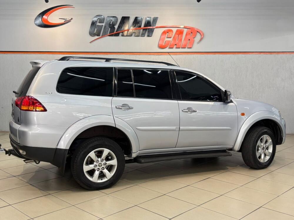 Mitsubishi Pajero Dakar