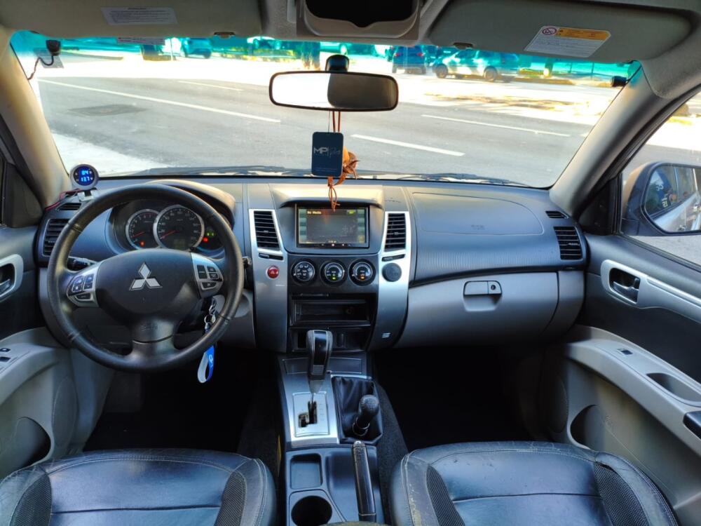 Mitsubishi Pajero Dakar