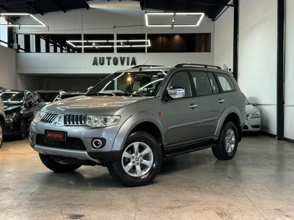 Mitsubishi Pajero Dakar 3.2 HPE 4X4 7 LUGARES 16V TURBO INTERCOOLER DIESEL 4P AUTOMÁTICO 2011