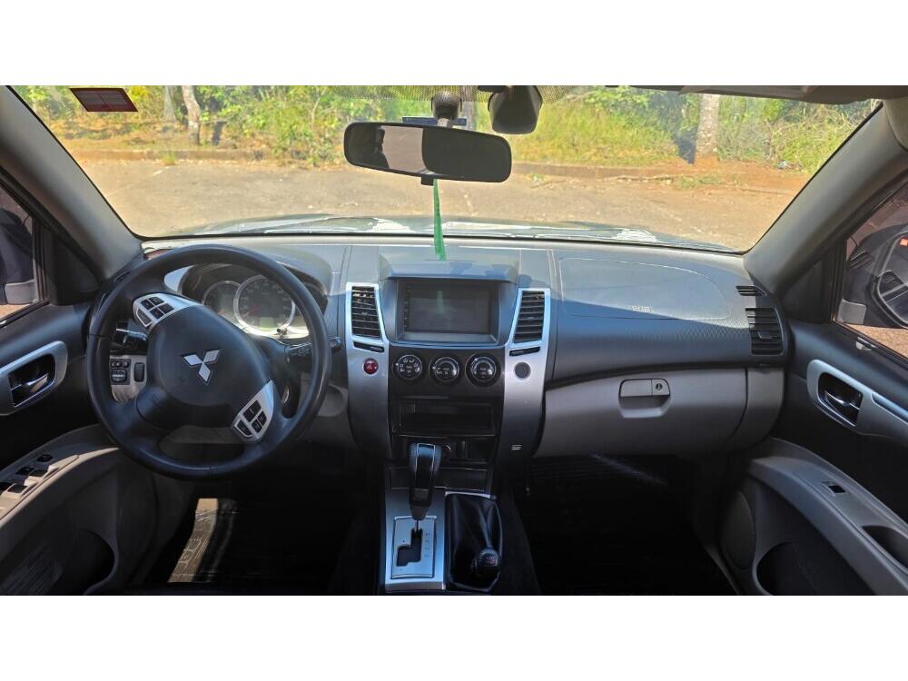 Mitsubishi Pajero Dakar