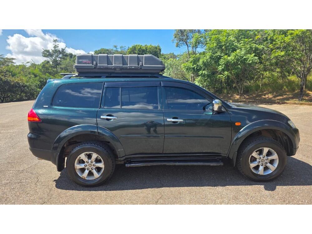 Mitsubishi Pajero Dakar