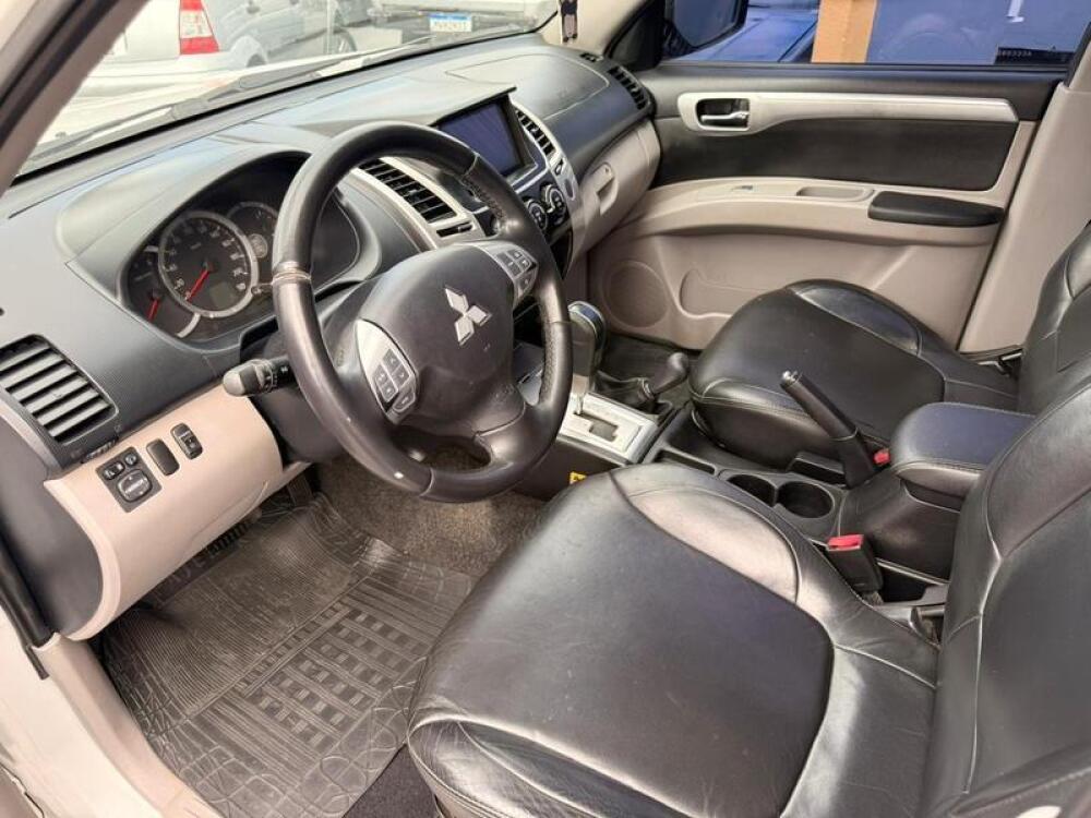 Mitsubishi Pajero Dakar