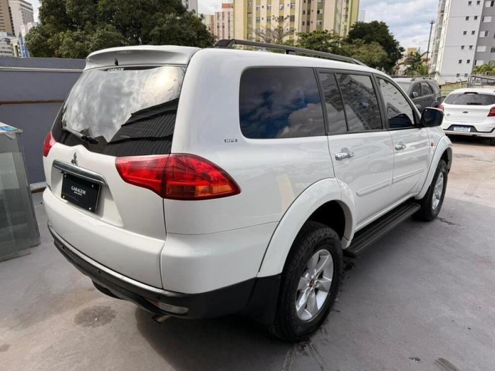 Mitsubishi Pajero Dakar