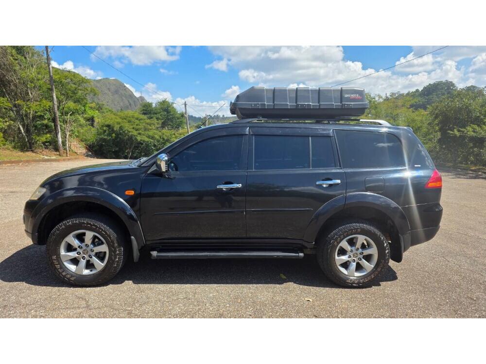 Mitsubishi Pajero Dakar