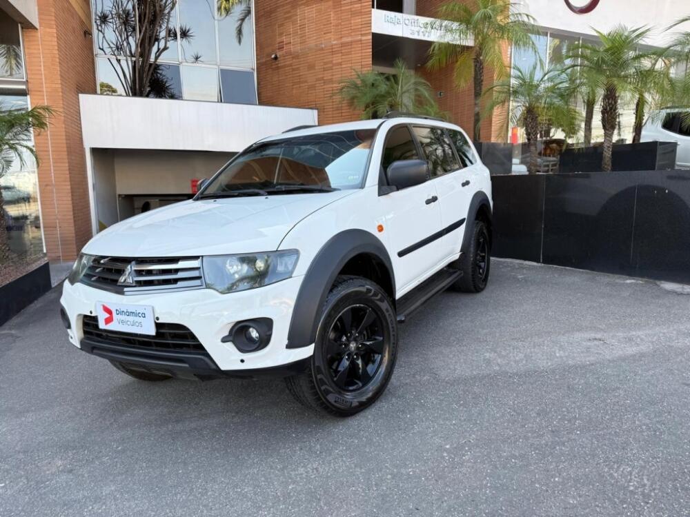 Mitsubishi Pajero Dakar