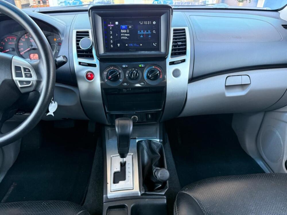Mitsubishi Pajero Dakar