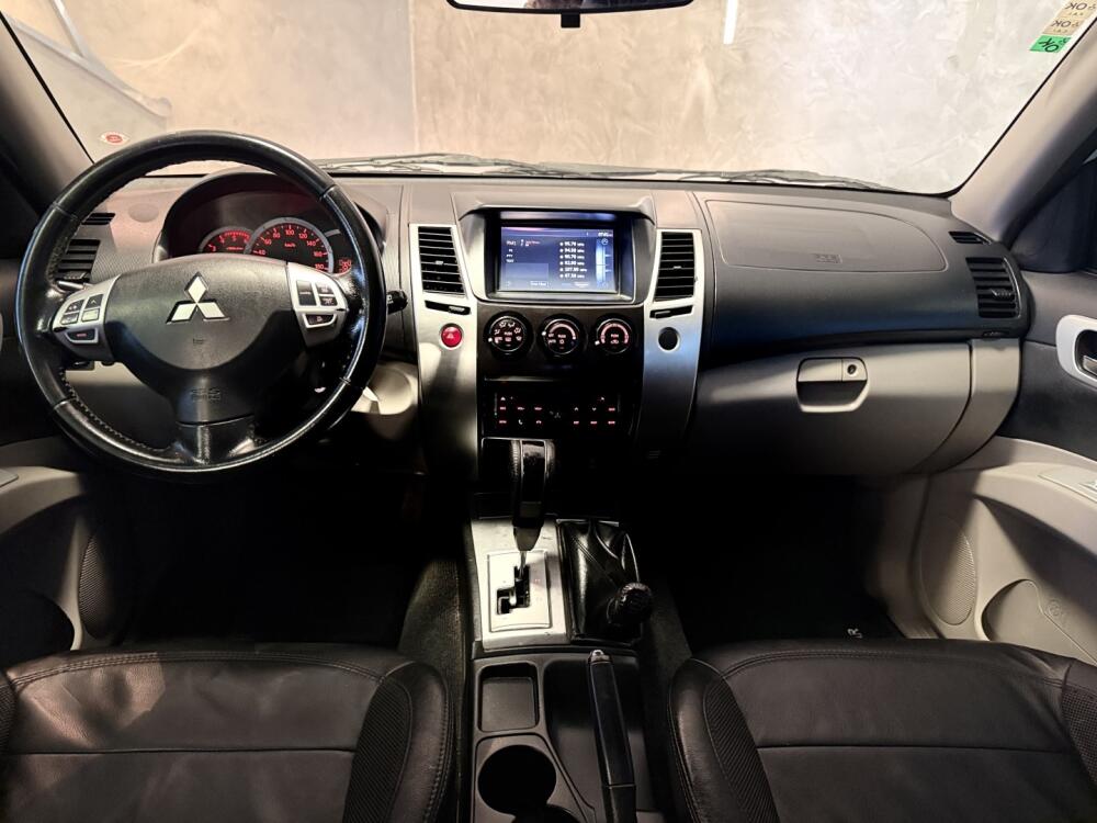 Mitsubishi Pajero Dakar