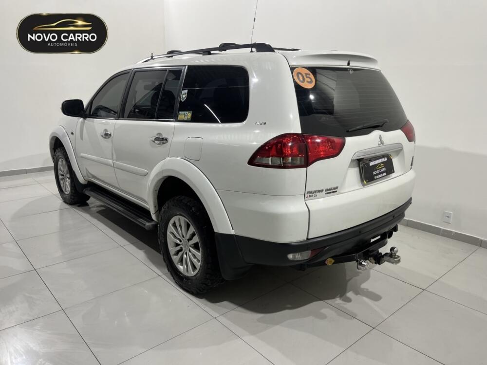 Mitsubishi Pajero Dakar