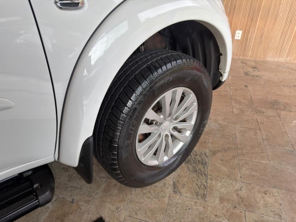 Mitsubishi Pajero Dakar