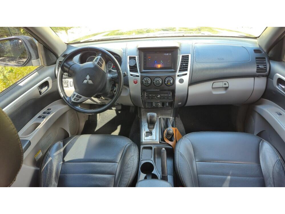 Mitsubishi Pajero Dakar