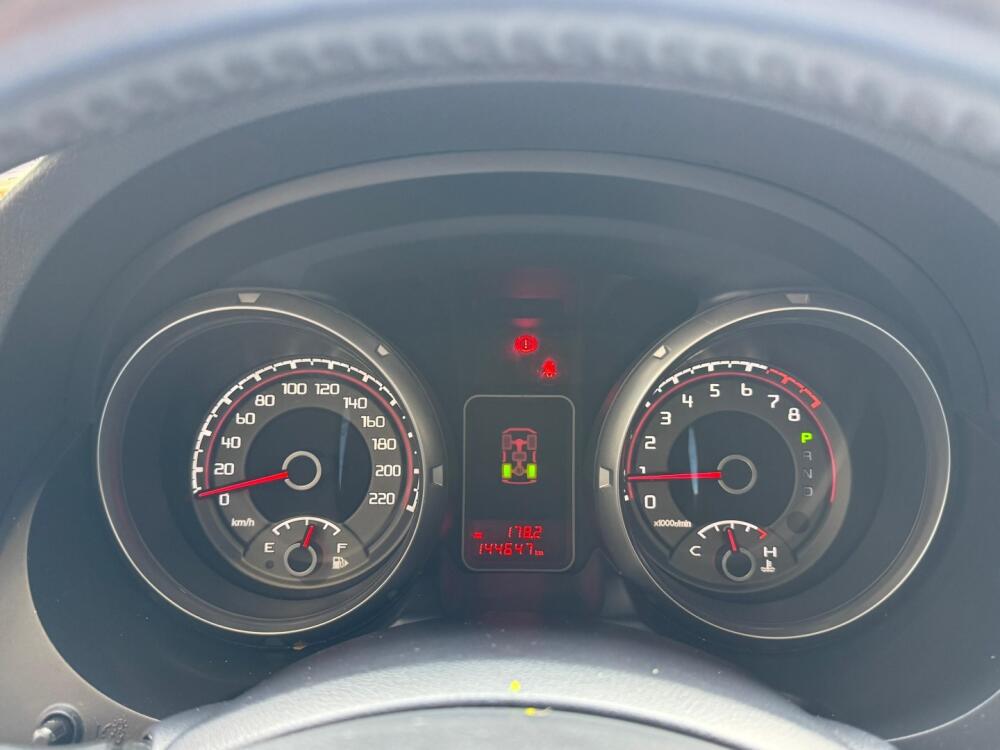 Mitsubishi Pajero Full