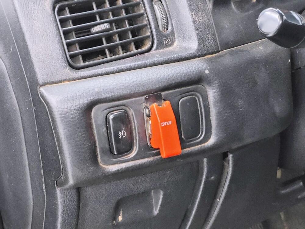 Mitsubishi Pajero IO