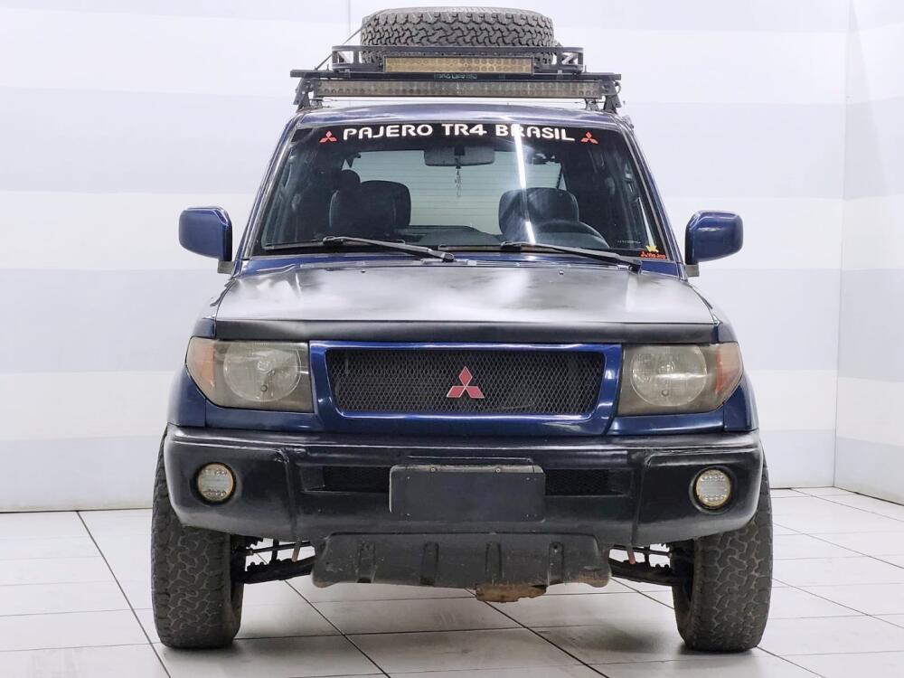 Mitsubishi Pajero IO