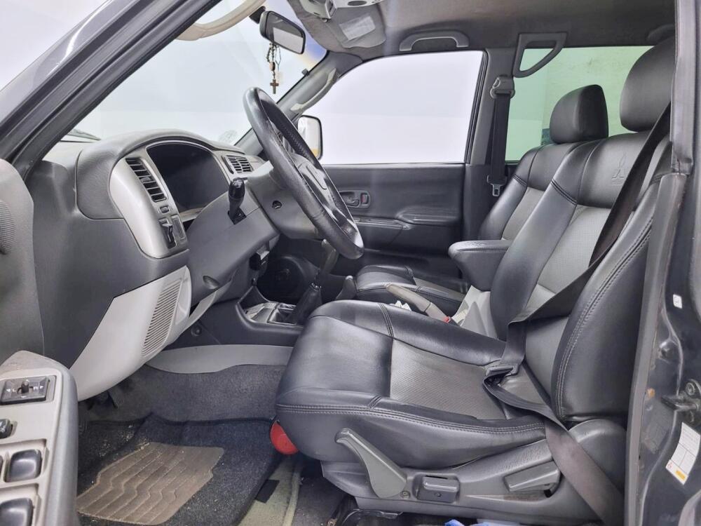 Mitsubishi Pajero Sport