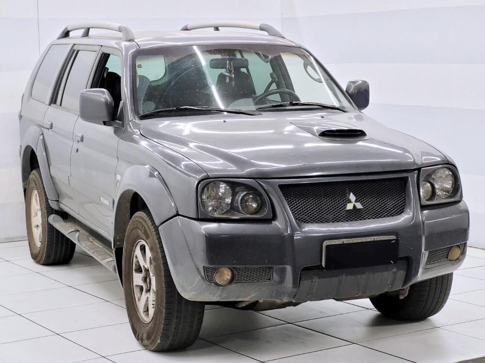 Mitsubishi Pajero Sport