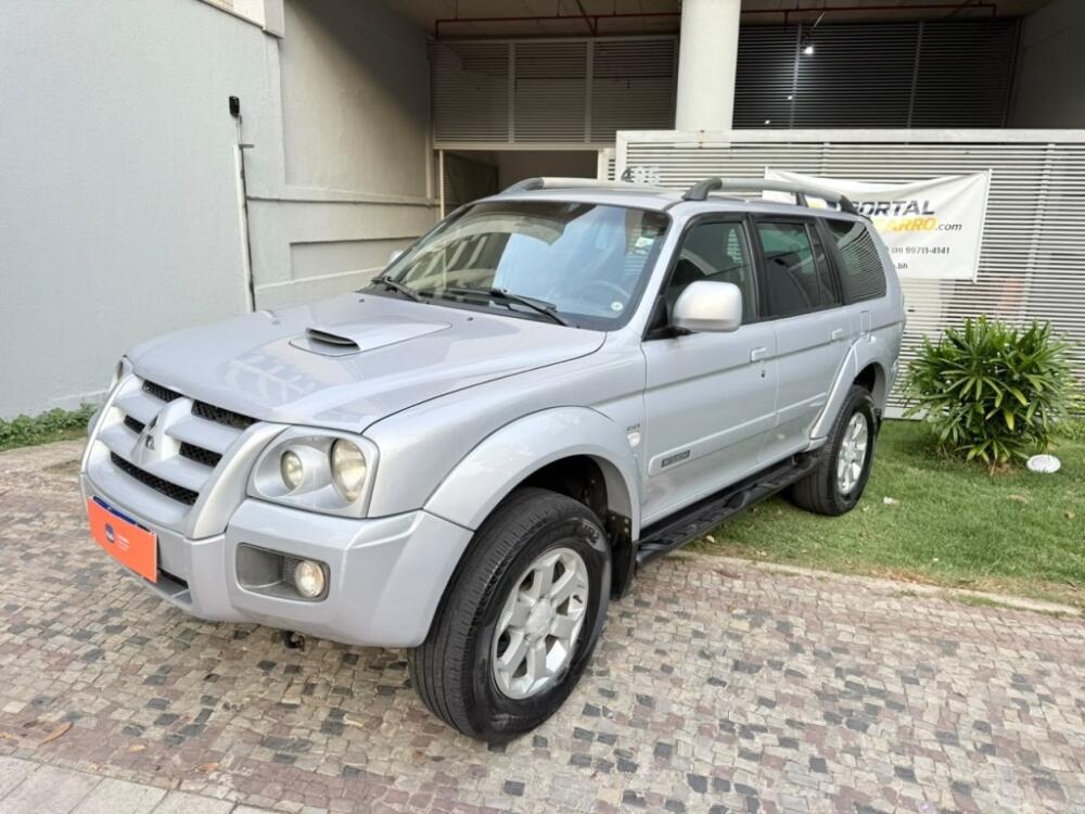 Mitsubishi Pajero Sport Pajero Sport HPE 2.4 4x4 Diesel Aut. 2010