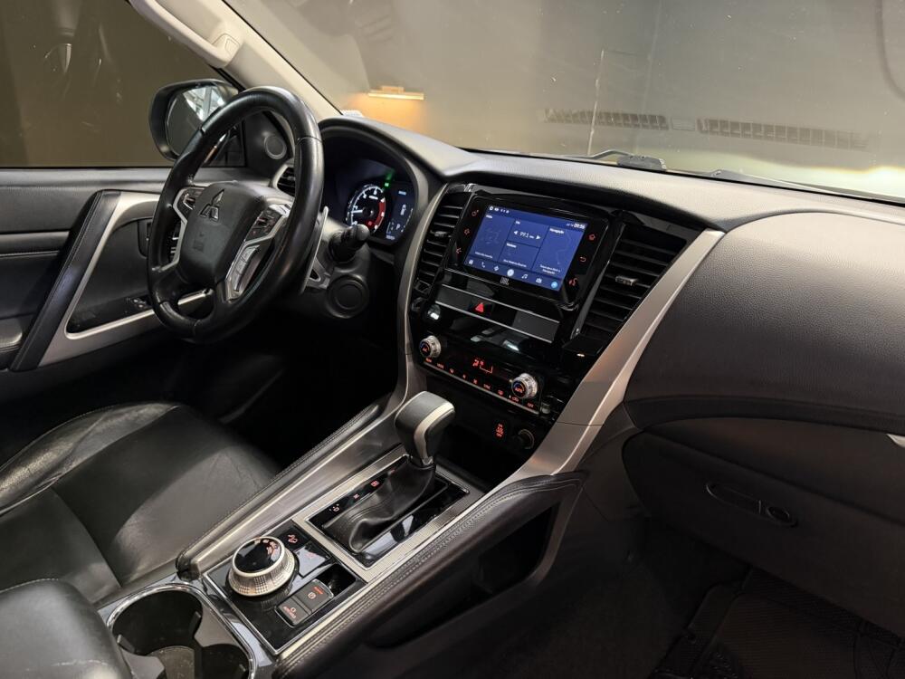 Mitsubishi Pajero Sport