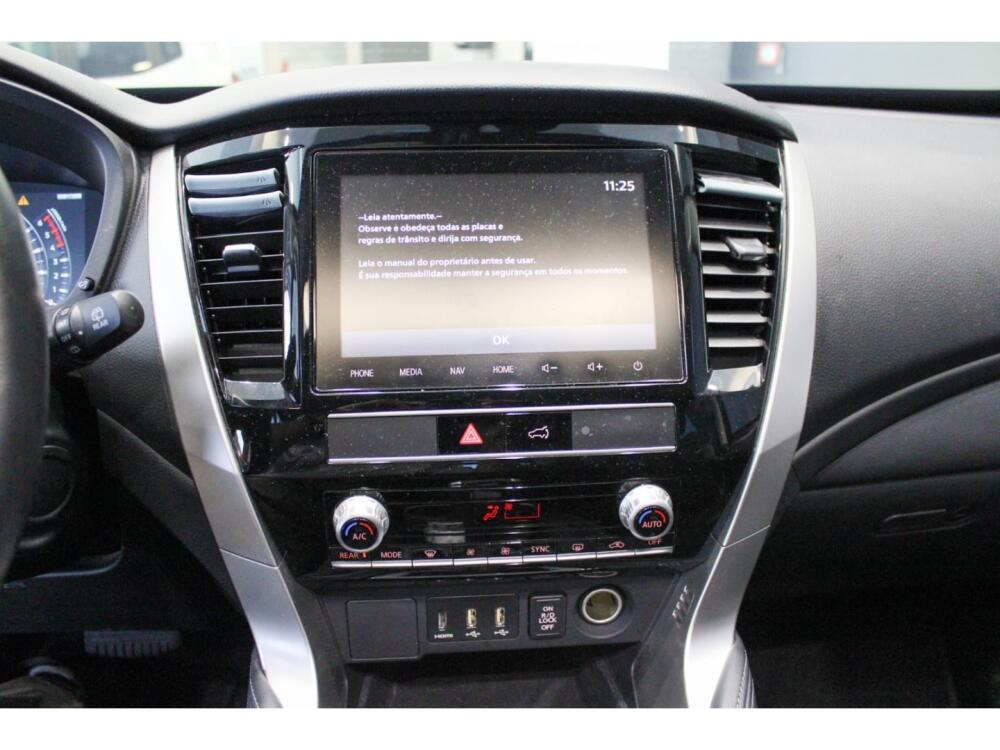 Mitsubishi Pajero Sport