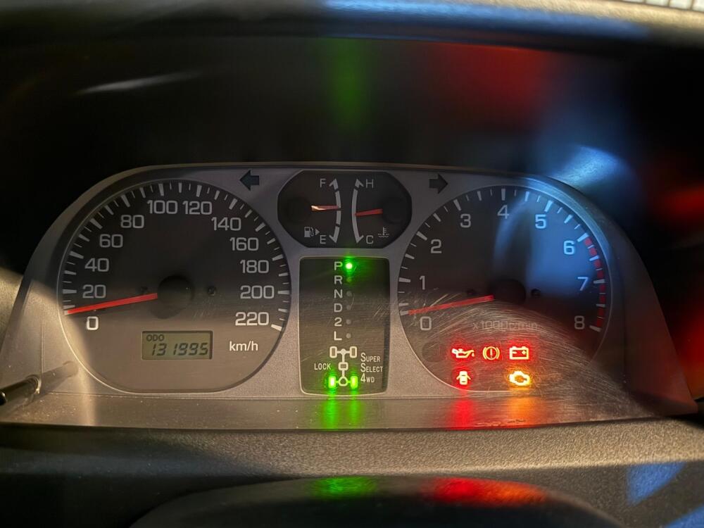 Mitsubishi Pajero TR4